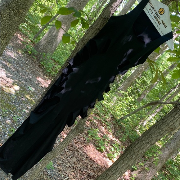 Elegant Black Maxi Dress - Picture 1 of 1
